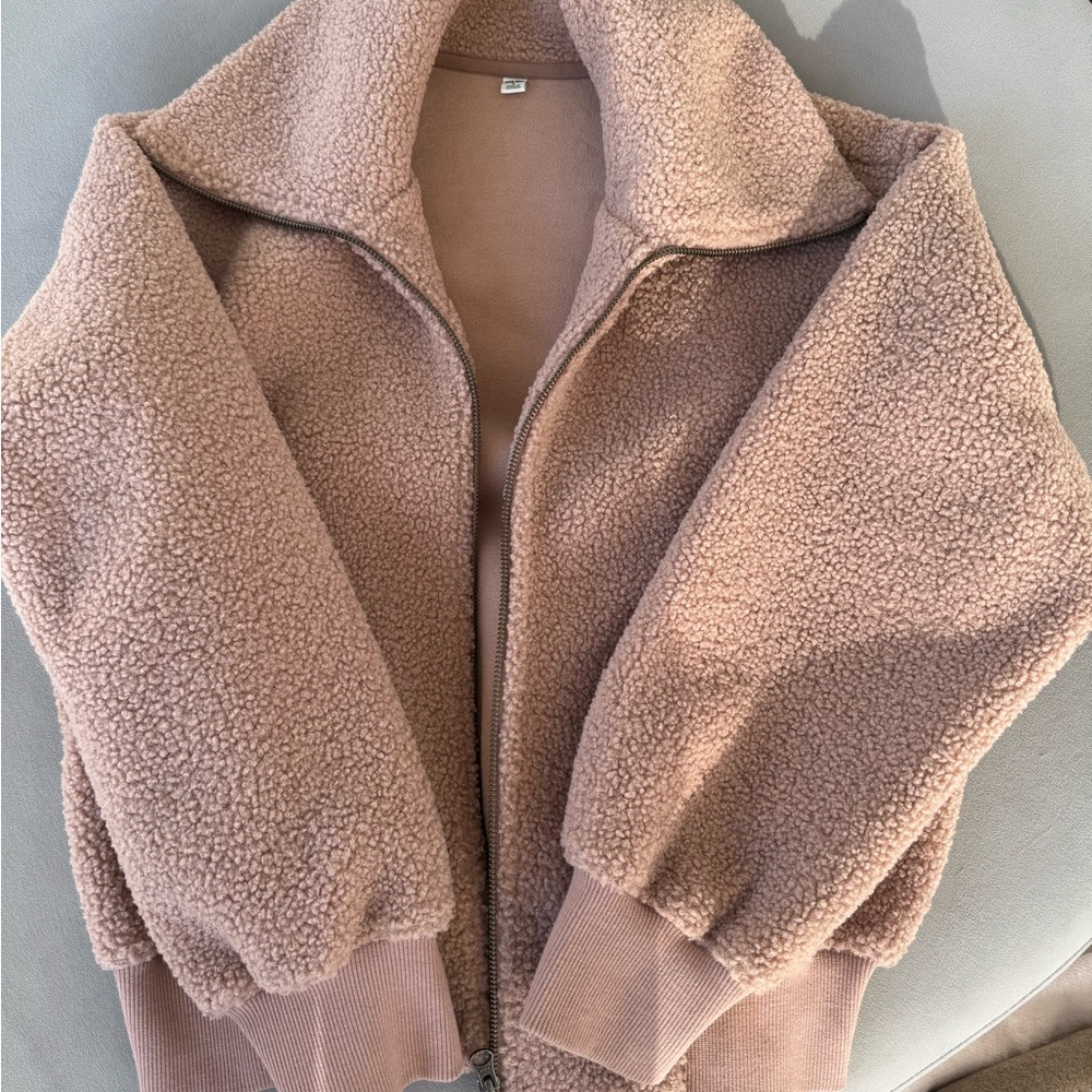 Uniqlo Dust Pink Teddy Jacket